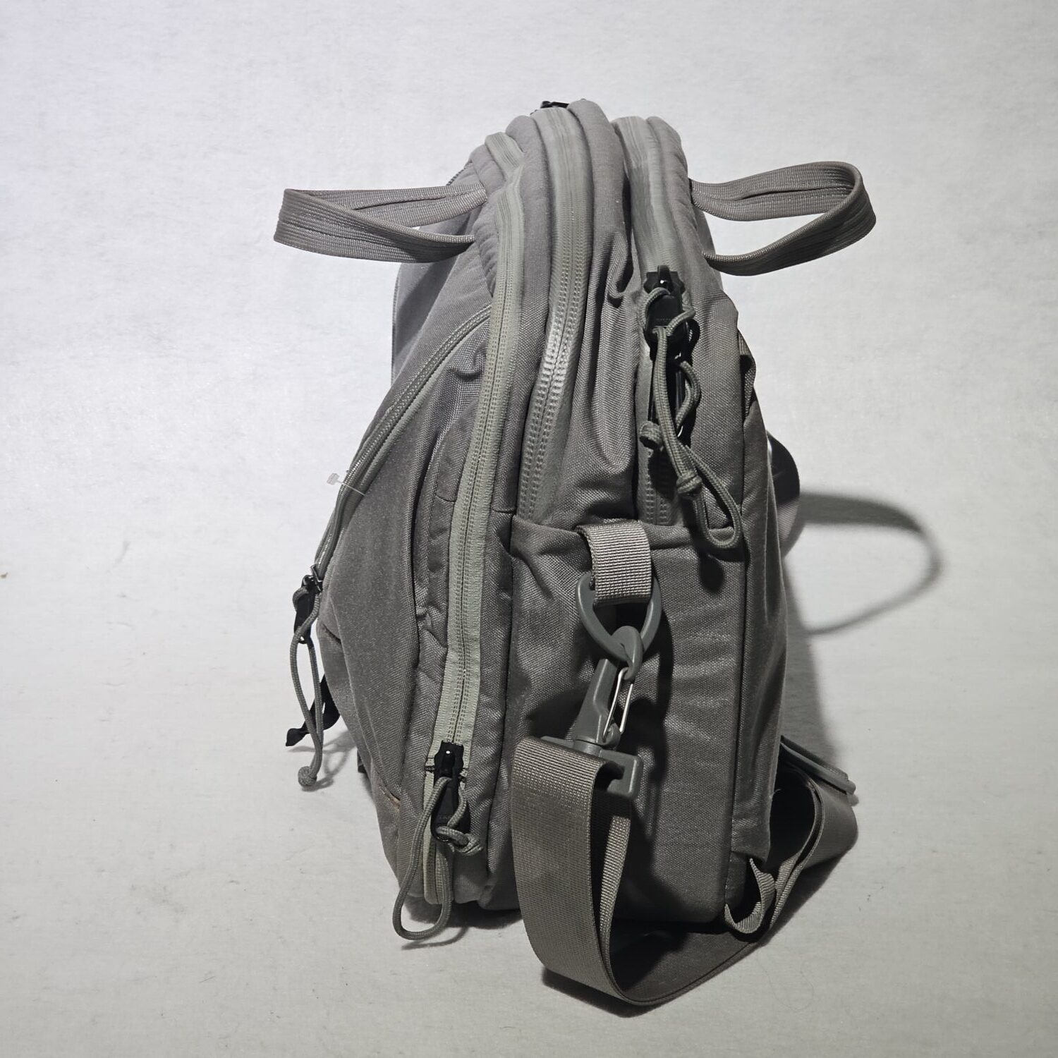 Mystery Ranch 3 Way Expandable Briefcase Tactical Bag Gray - Image 9