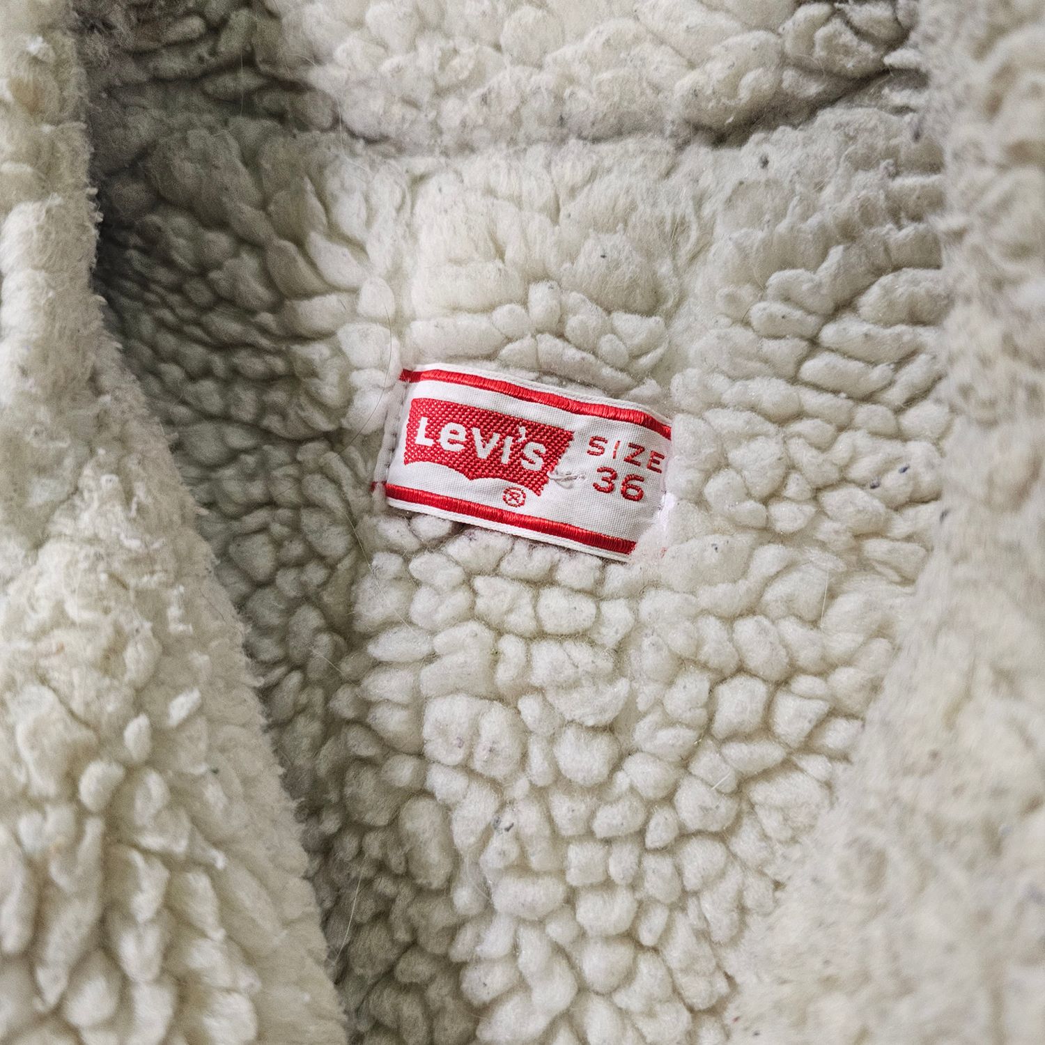 Levi's Vintage Tan Corduroy Sherpa Lined Trucker Jacket Size 36 - Image 2