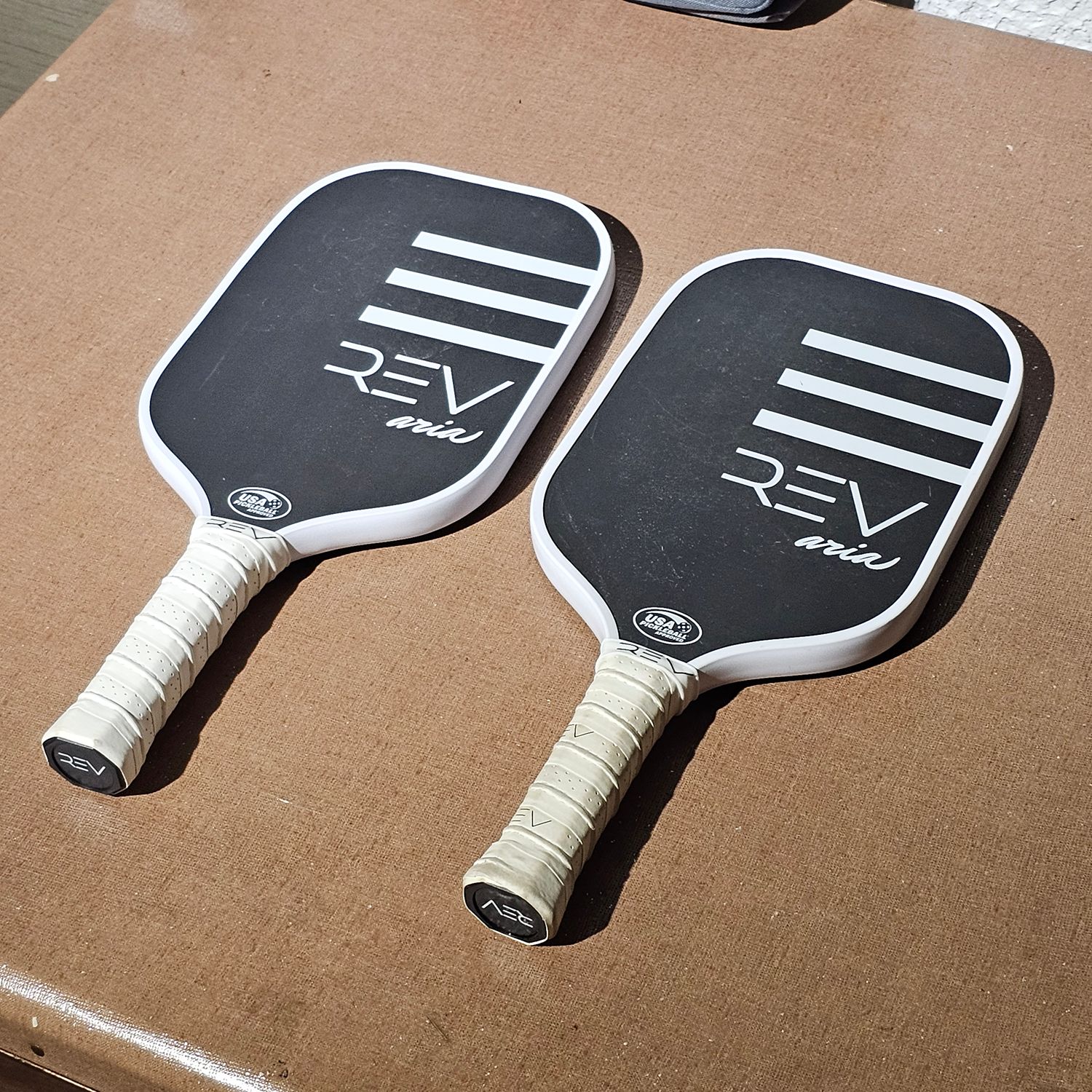 REV Aria Pickleball Paddle Set USA Pickleball Approved - Image 2