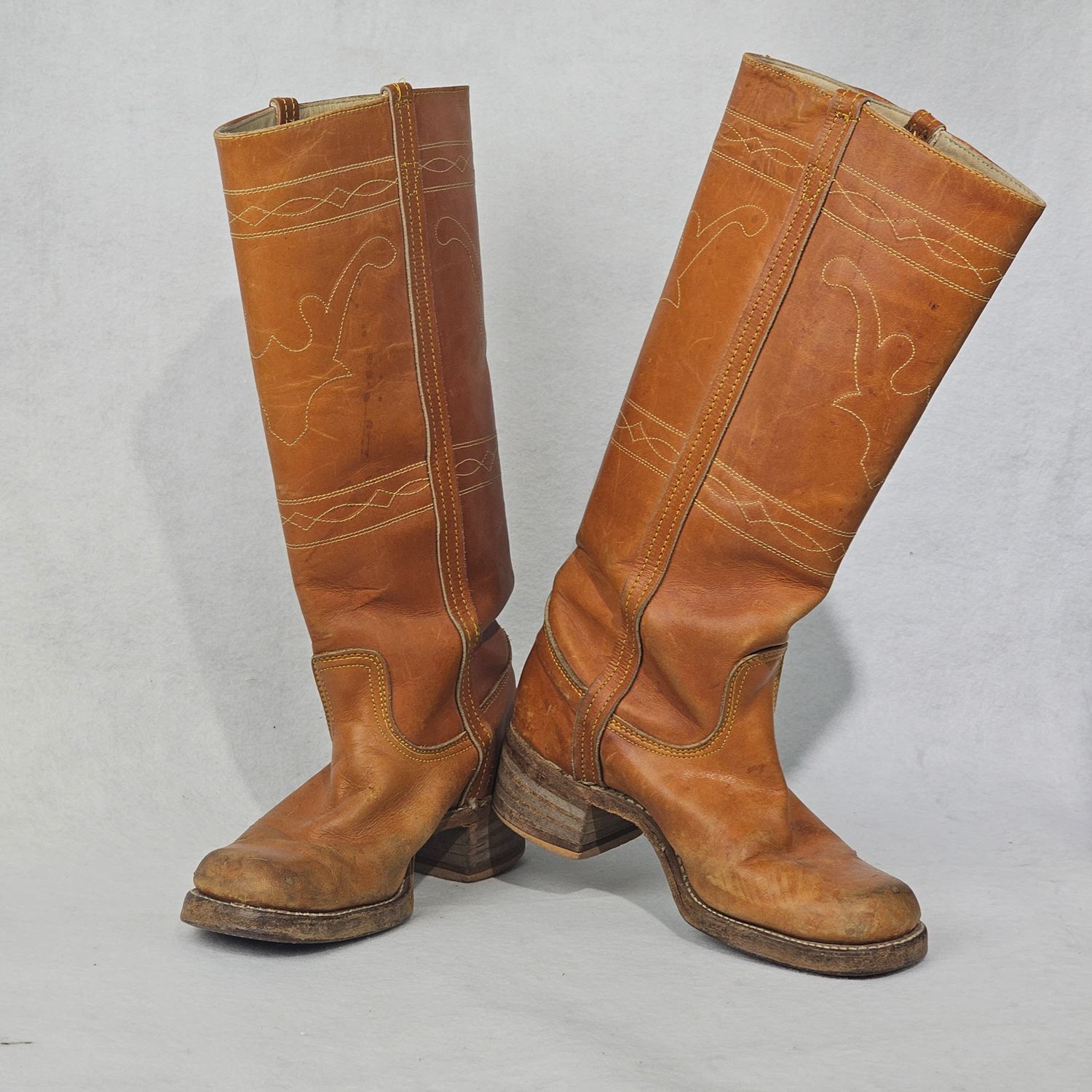Vintage Wrangler Longhorn Steer Stitch Campus Boots 6.5M Women's Made in USA - Image 2