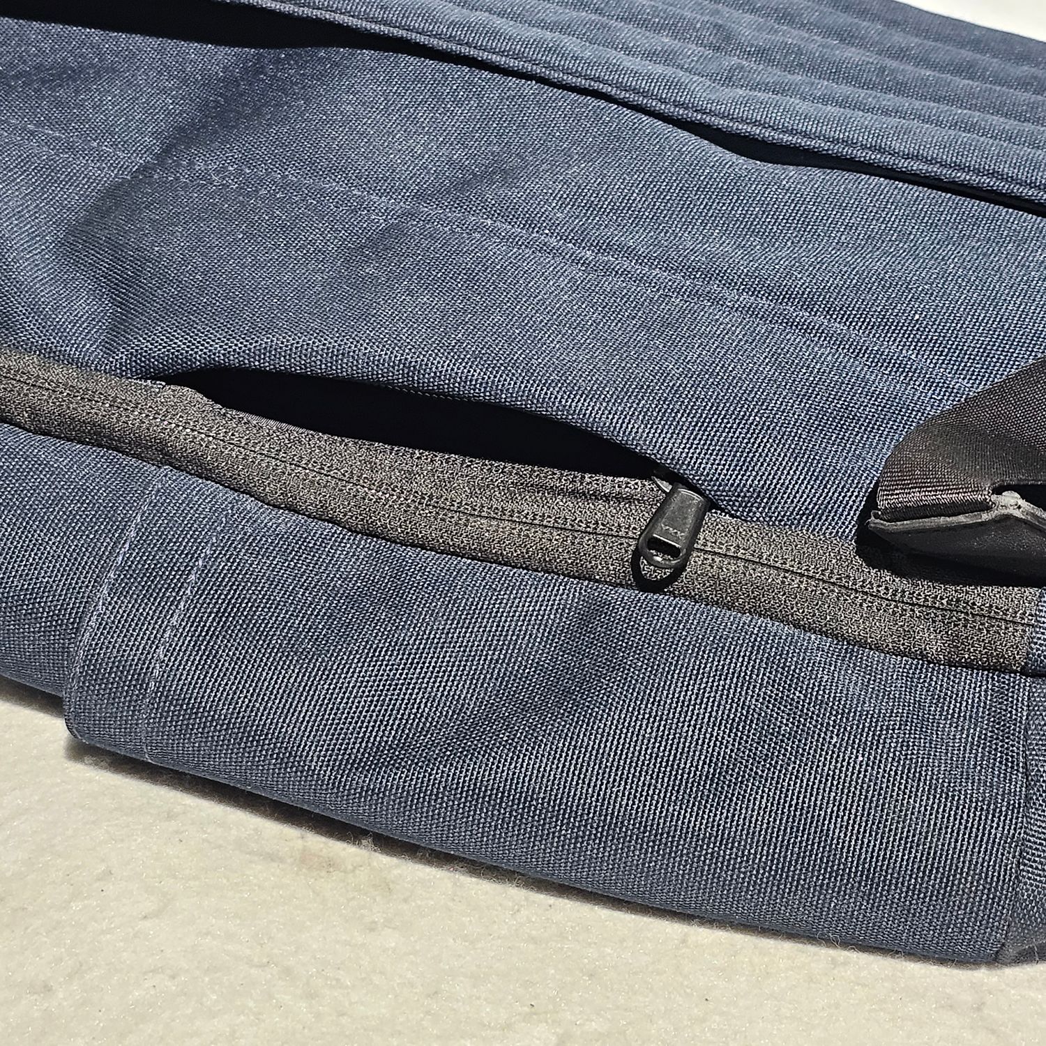Timbuk2 Upwork Roll-Top Backpack Navy Blue Laptop Bag - Image 4