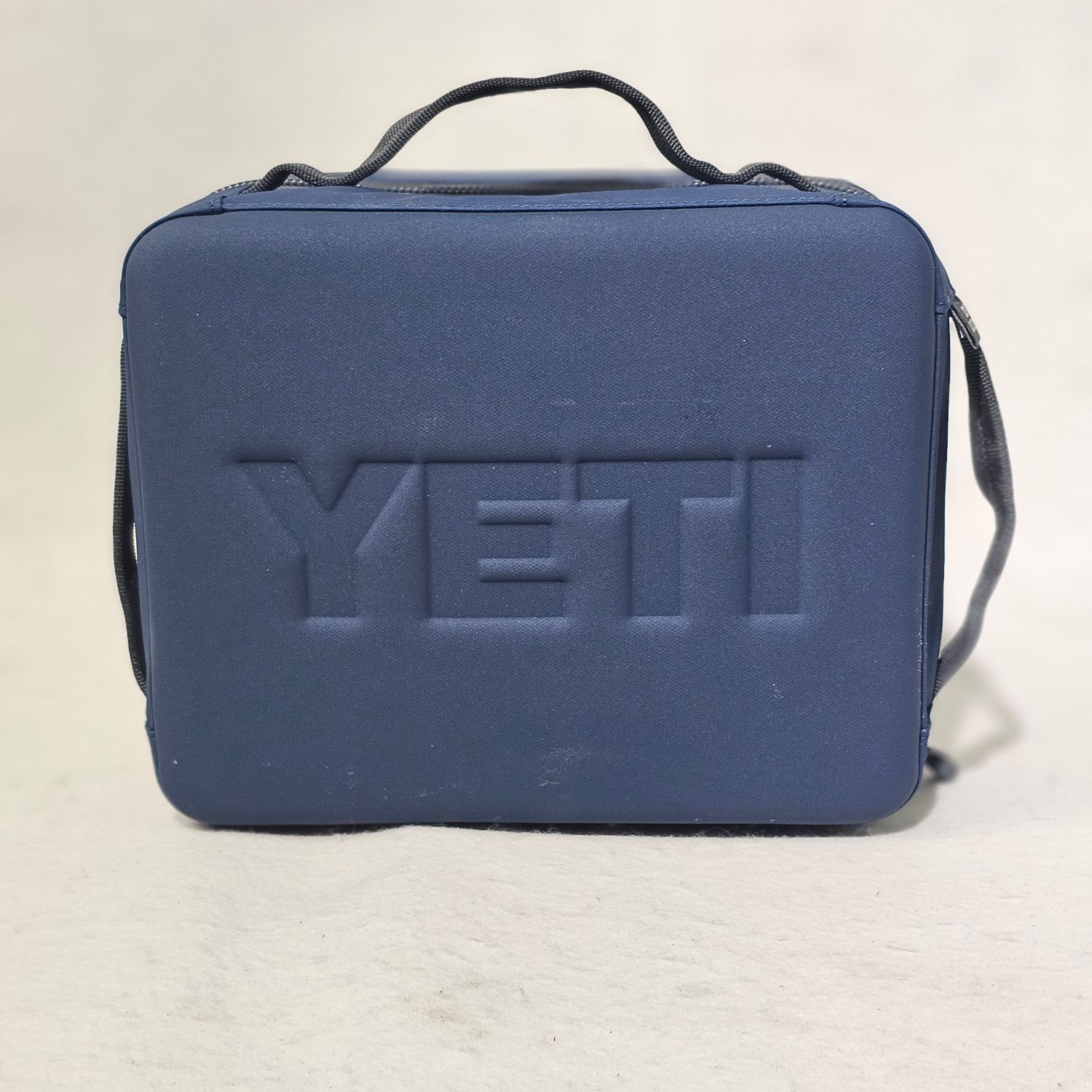 YETI Daytrip Lunch Box & Rambler Mug Set Navy Blue - Image 4