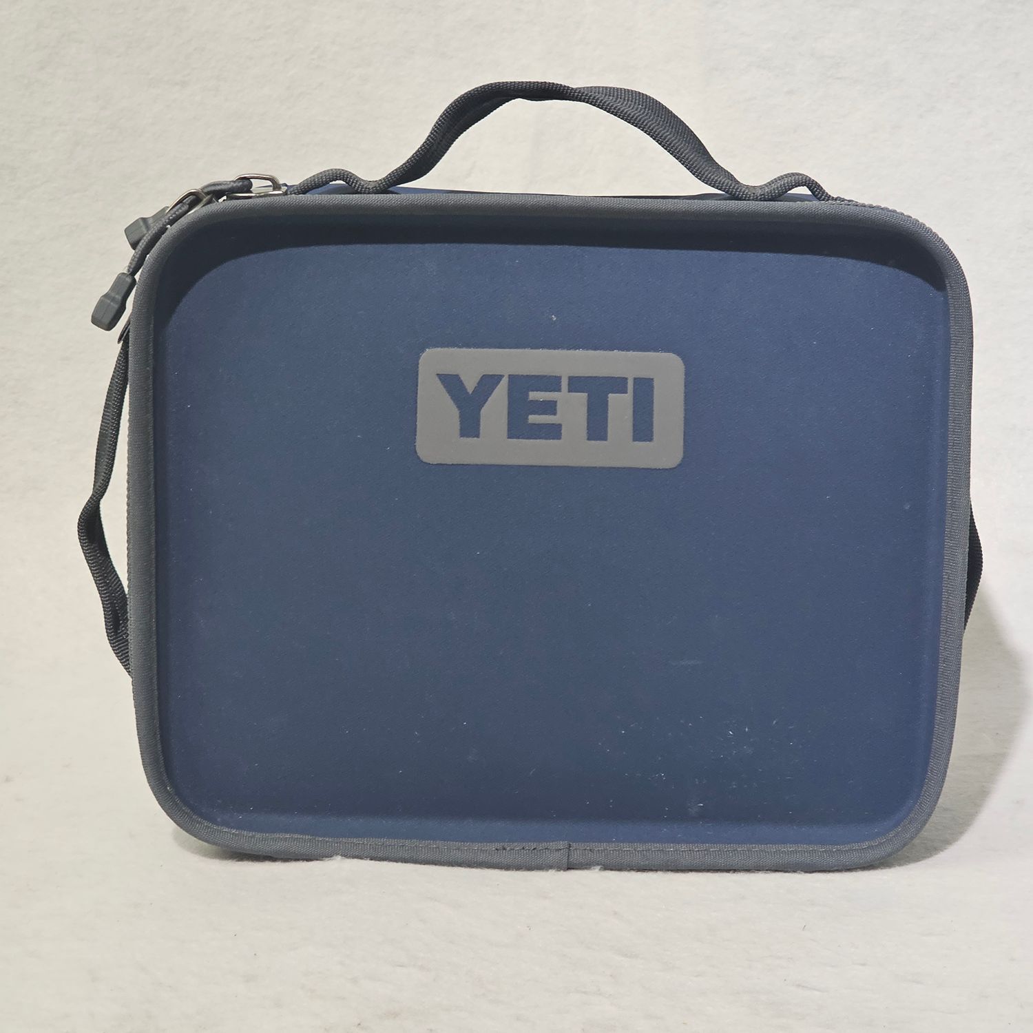 YETI Daytrip Lunch Box & Rambler Mug Set Navy Blue - Image 5