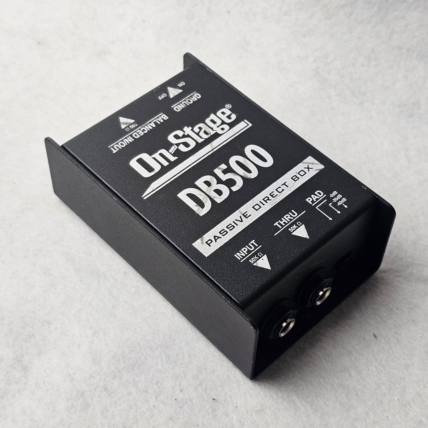 On-Stage DB500 Passive Direct Box with PAD & Ground Switch - Image 5