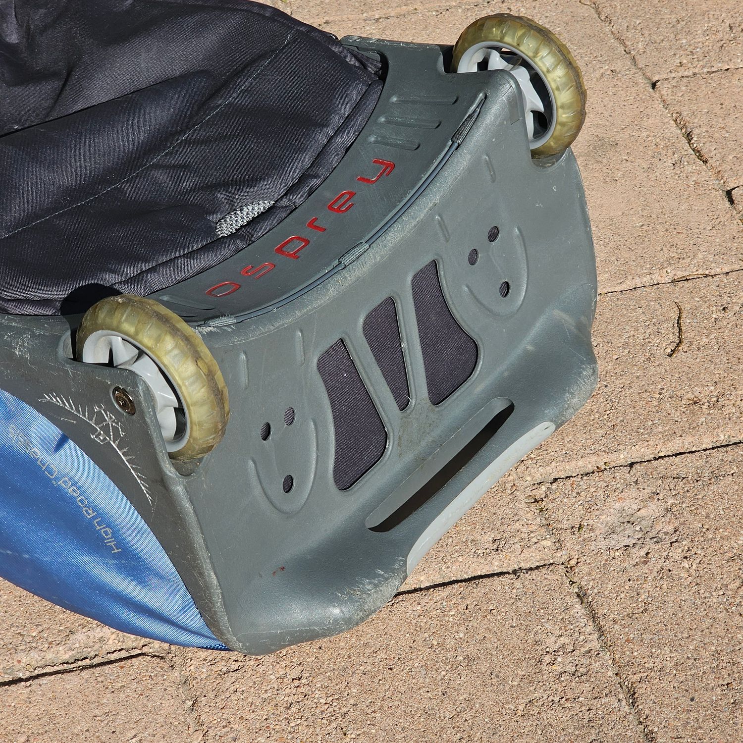 Osprey Slipstream Blue Rolling Travel Luggage Bag with Wheels - Image 7