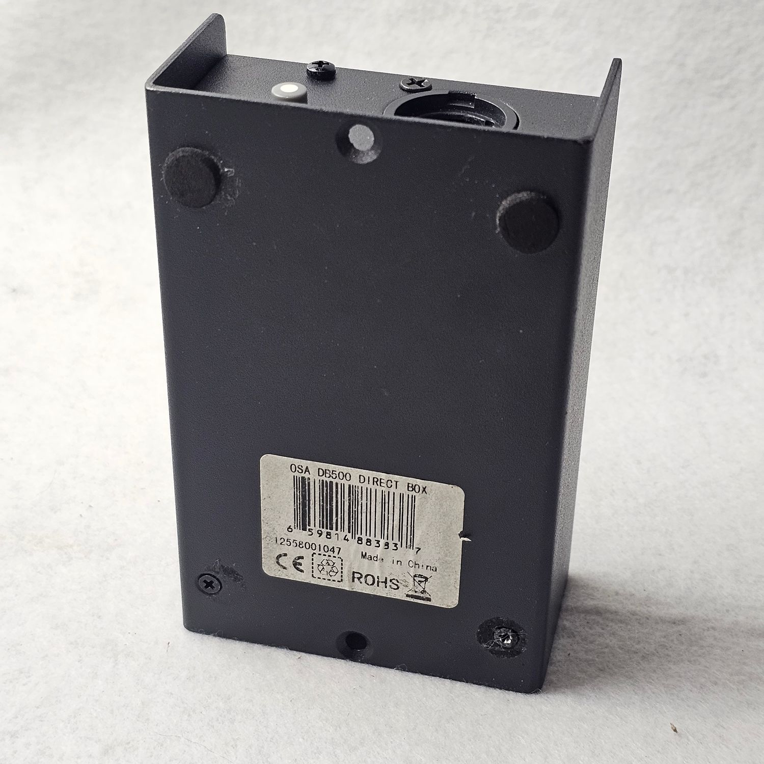 On-Stage DB500 Passive Direct Box with PAD & Ground Switch - Image 6