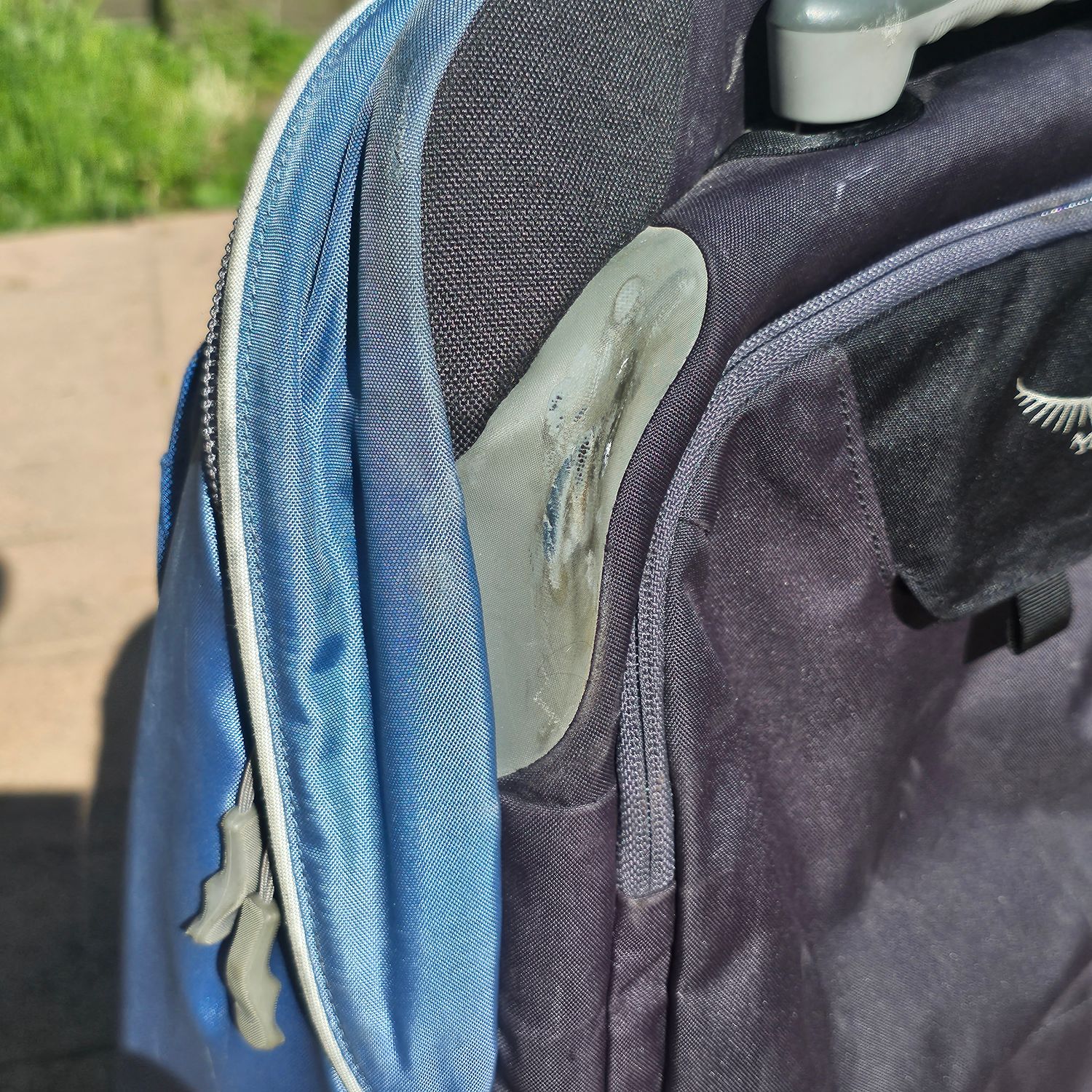 Osprey Slipstream Blue Rolling Travel Luggage Bag with Wheels - Image 4