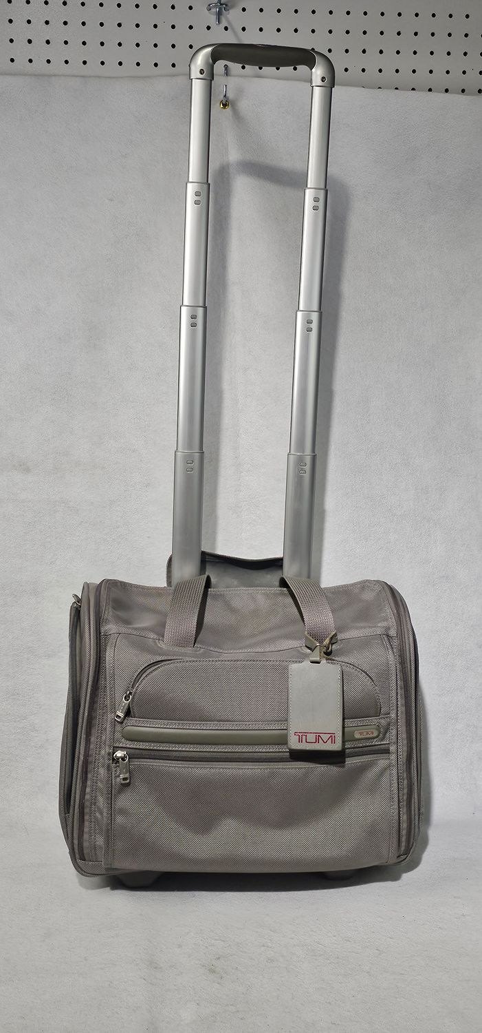TUMI Gray Rolling Carry-On Travel Bag with Telescopic Handle - Image 7
