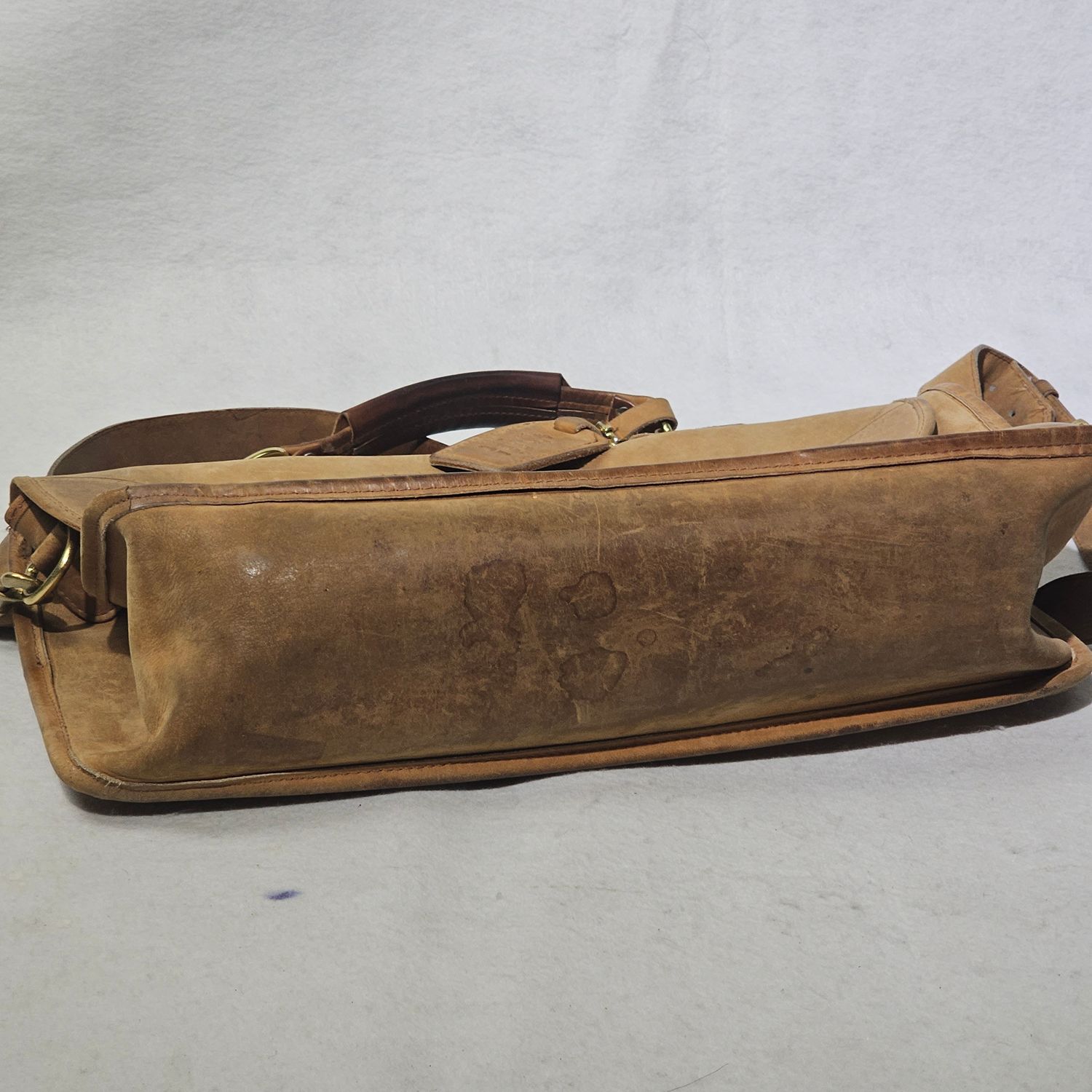 Gokey Company Leather Messenger Bag Briefcase Tan Vintage USA - Image 10