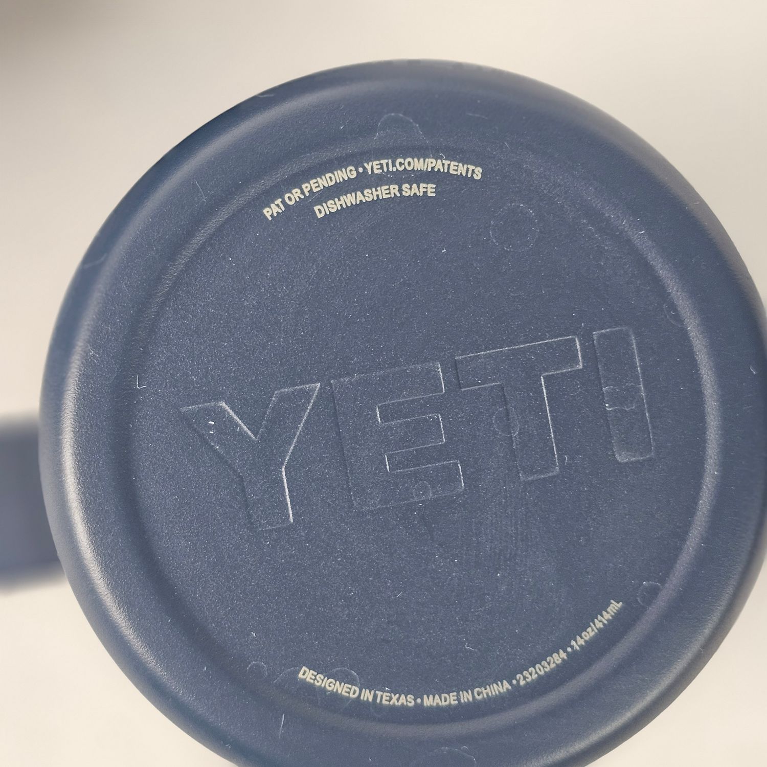 YETI Daytrip Lunch Box & Rambler Mug Set Navy Blue - Image 11
