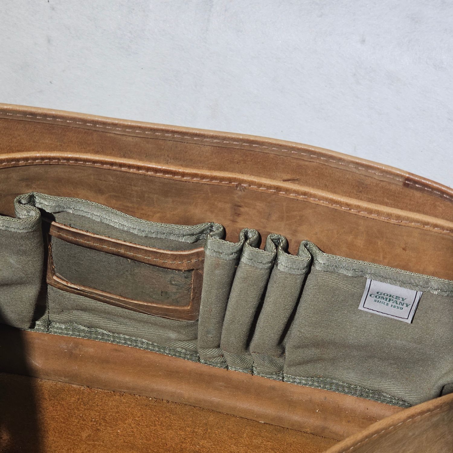 Gokey Company Leather Messenger Bag Briefcase Tan Vintage USA - Image 13