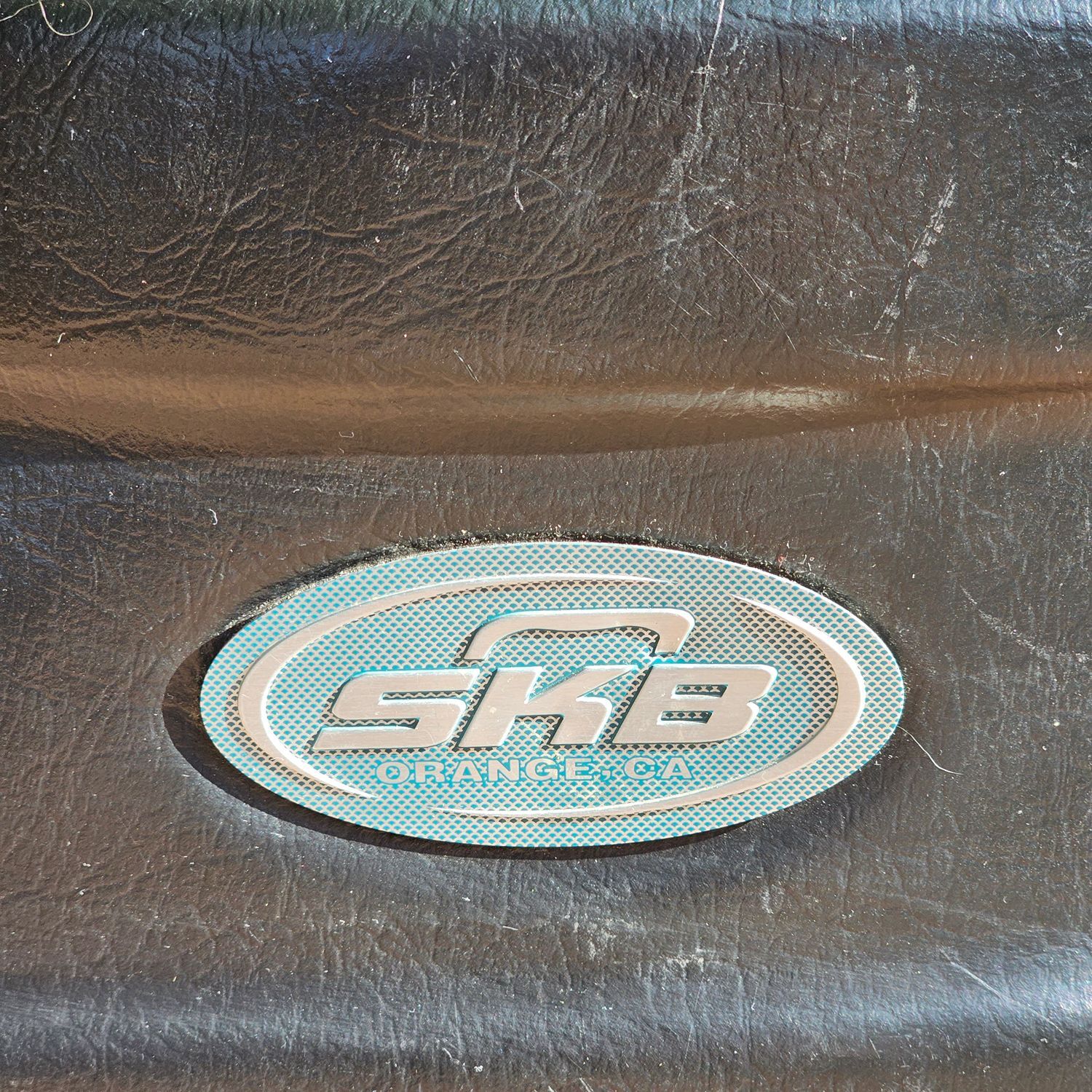 SKB Deluxe ATA Hard Shell Wheeled Golf Travel Case - Image 2