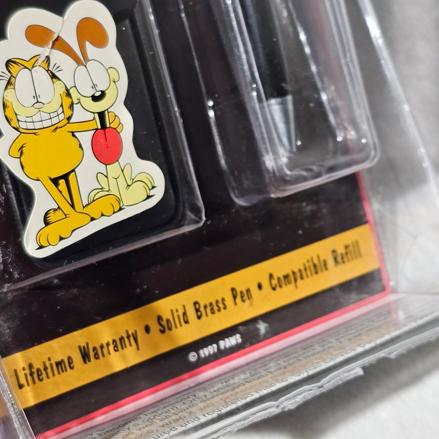 1997 Garfield Collectors Pen with Pouch & Odie Sticker - Brass - Image 3