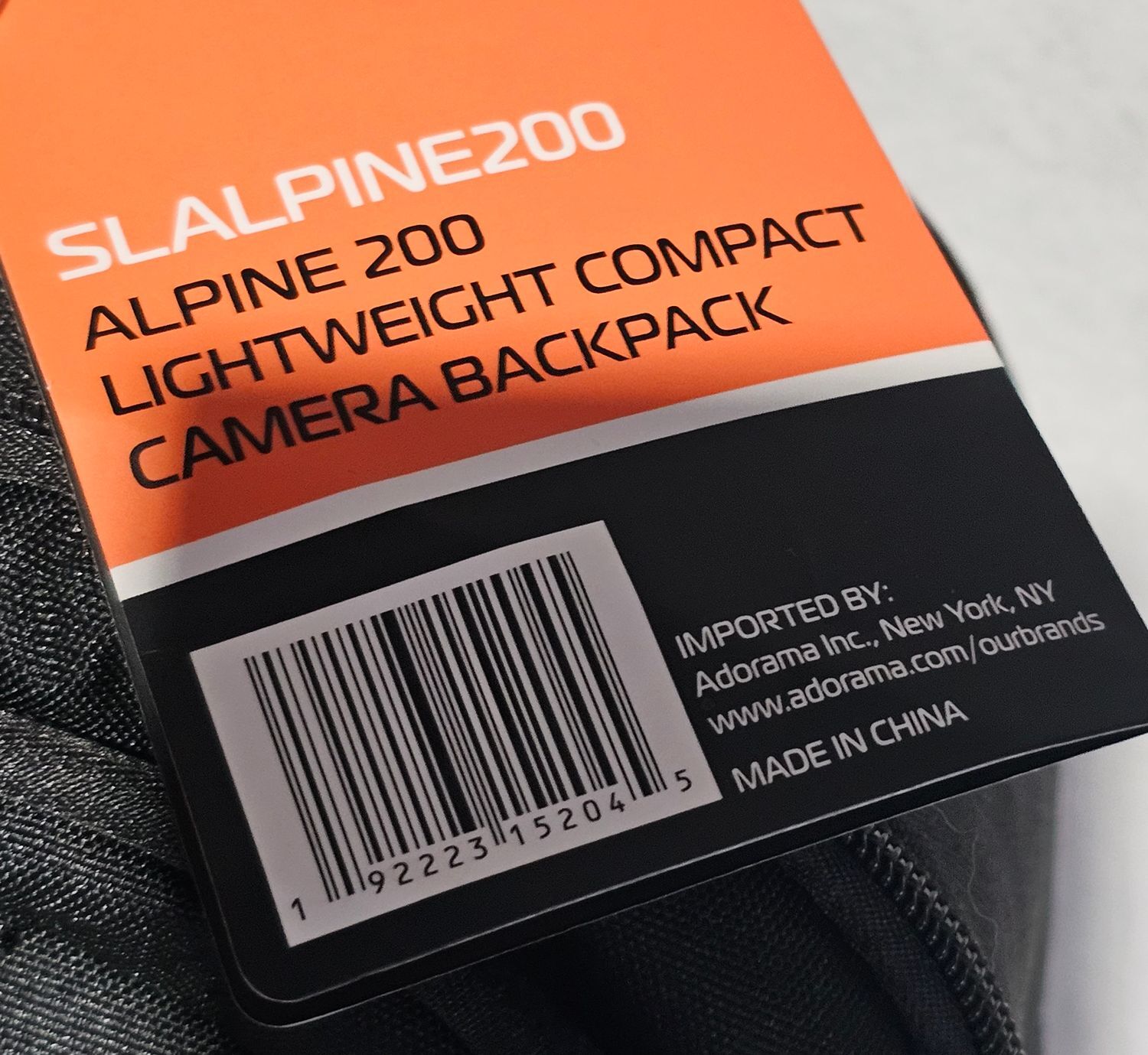 Slinger Alpine 200 Lightweight Compact Camera Backpack Black - Image 3