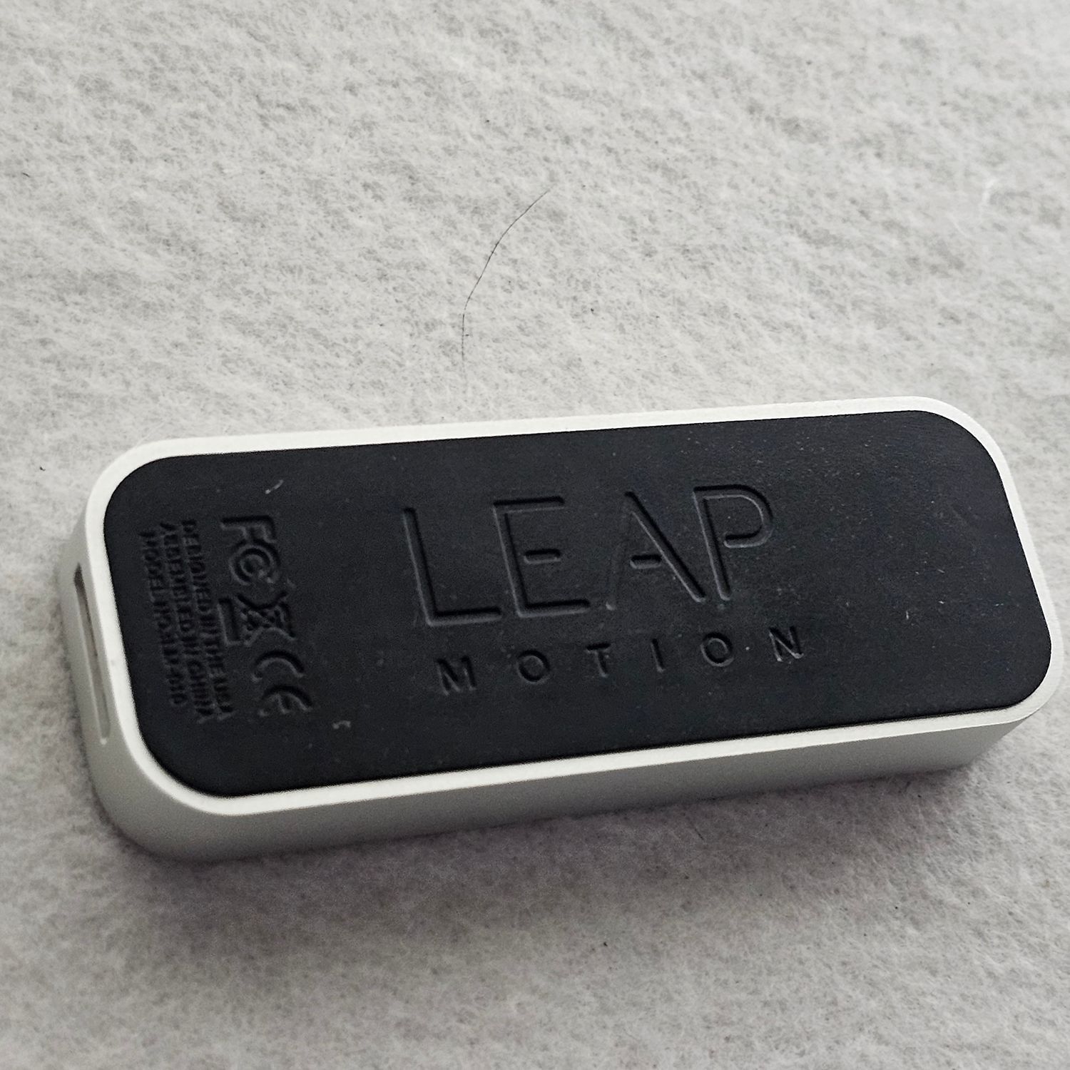Leap Motion Controller Hand Tracking USB Sensor with Original Box & Cable - Image 3
