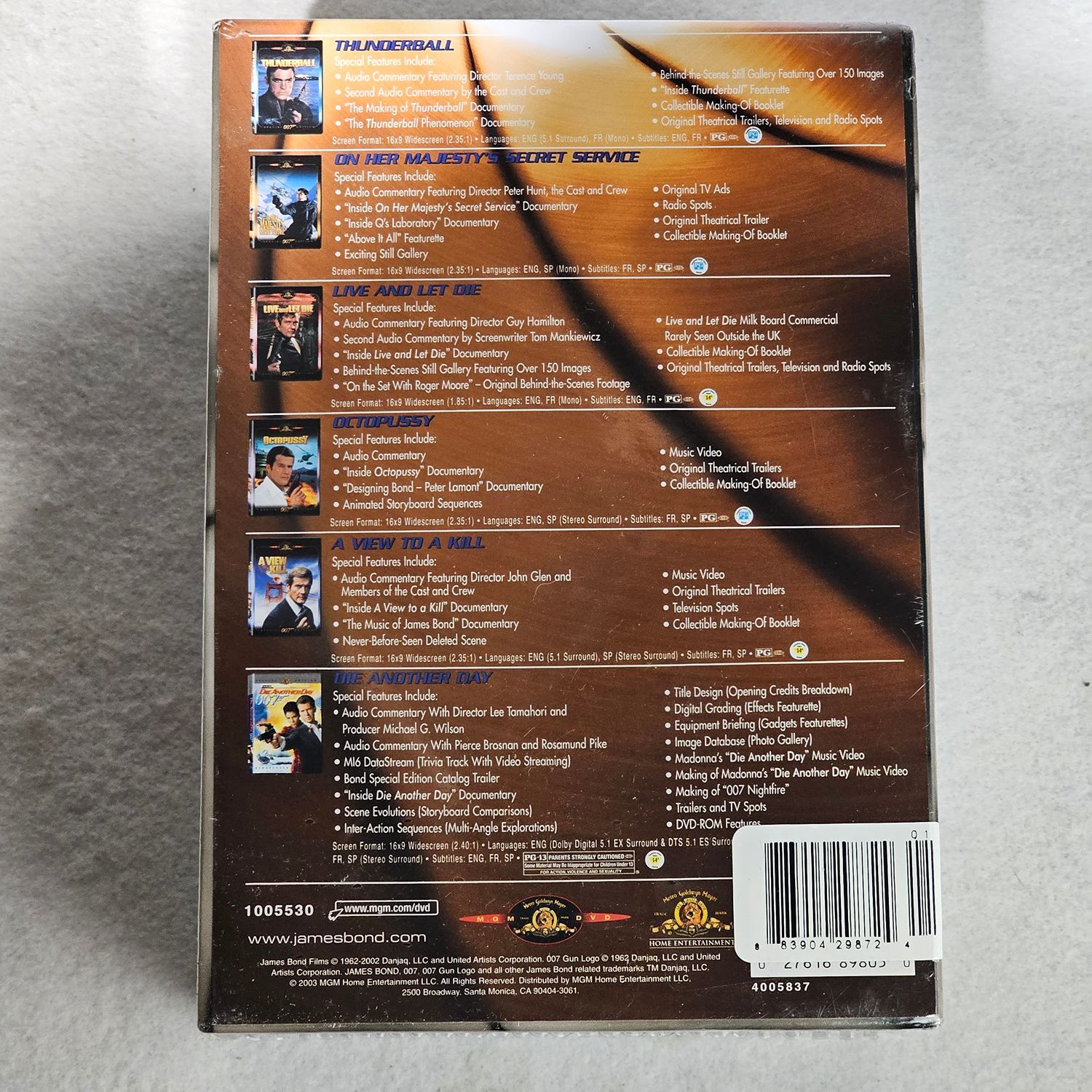 007 James Bond Collection Special Edition DVD Box Set - Image 5