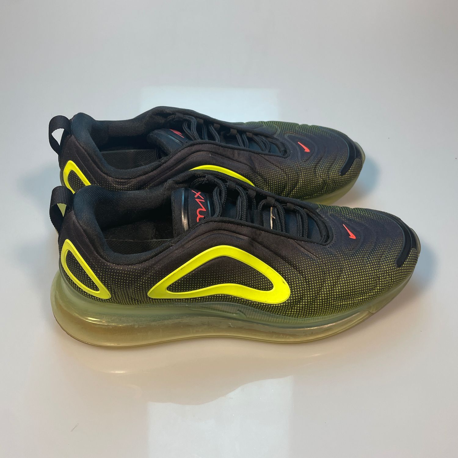 Nike Air Max 720 Black Volt Men's Size 9 Running Shoes AO2924-008 - Image 6