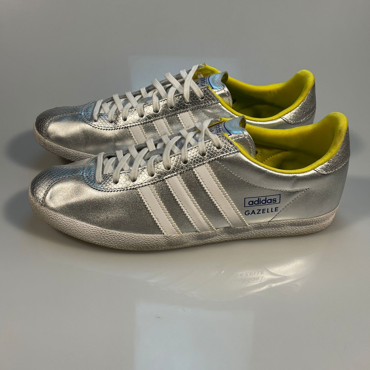 Adidas Gazelle Silver Metallic Sneakers Men's Size 10 Retro Classic Shoes - Image 6