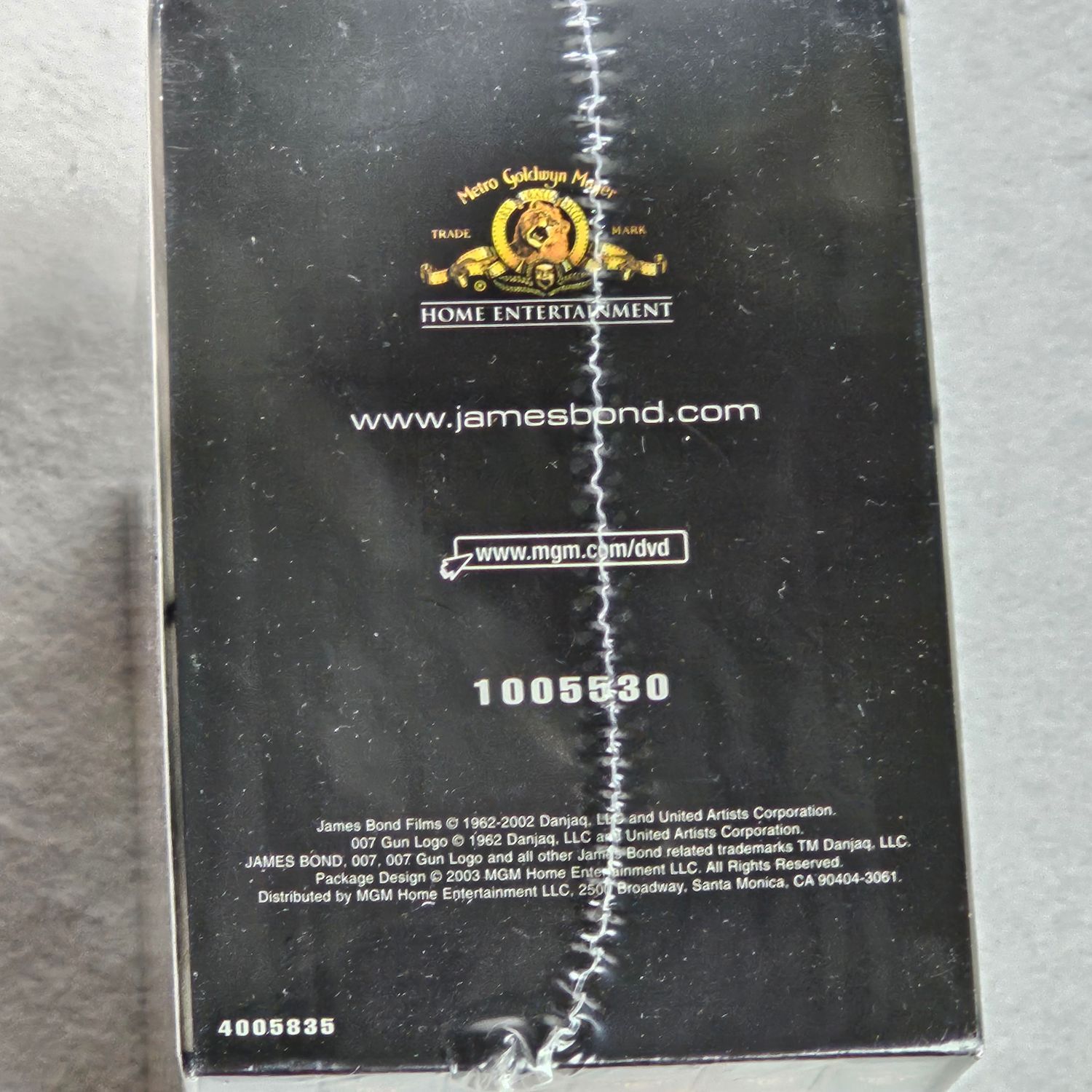 007 James Bond Collection Special Edition DVD Box Set - Image 7