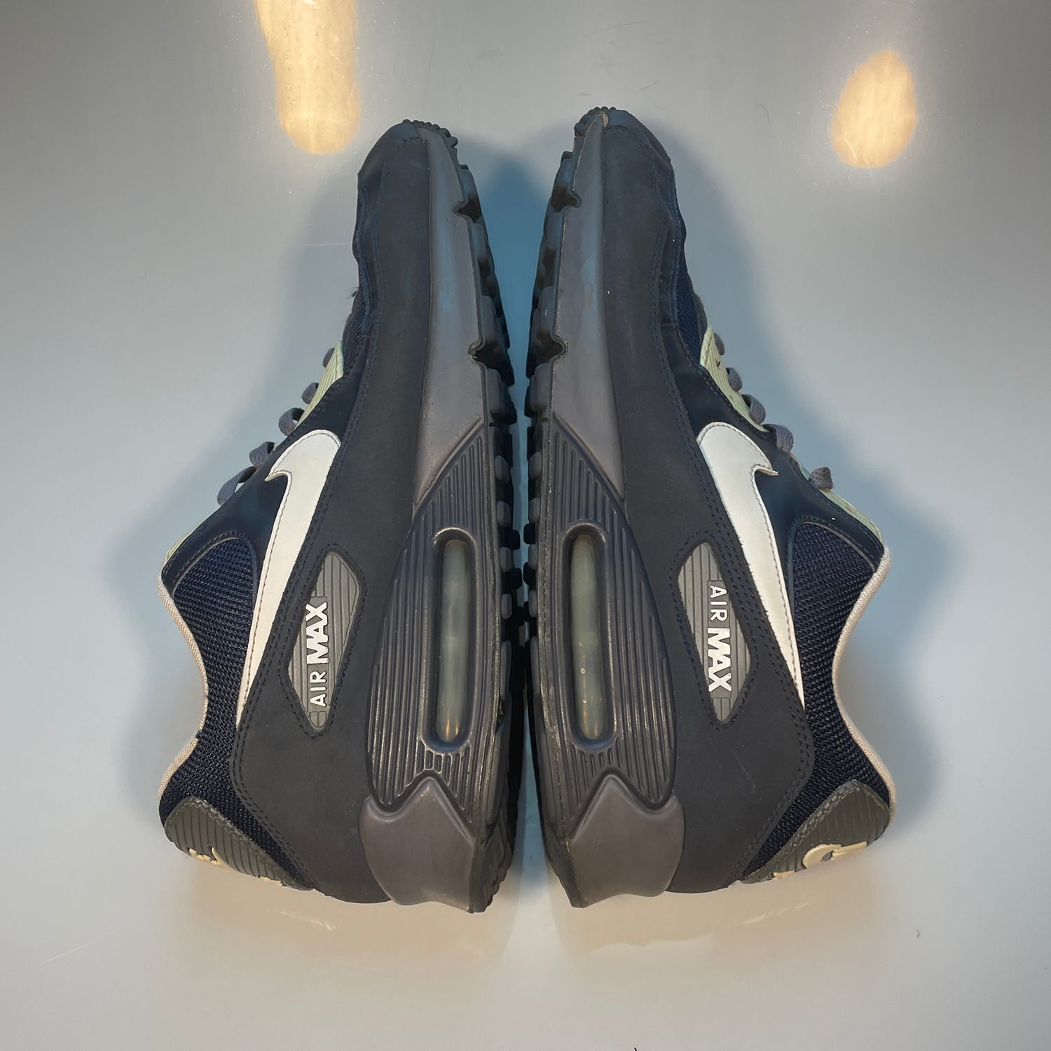 Nike Air Max 90 Navy Cream Men's Size 13 Sneakers 537384-400 - Image 7