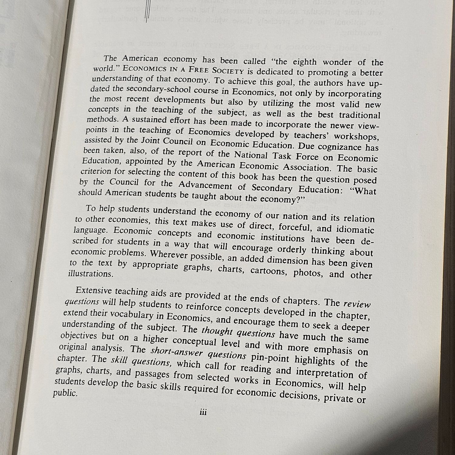 Economics in a Free Society by Hurwitz & Shaw Vintage 1960s Textbook - Image 9