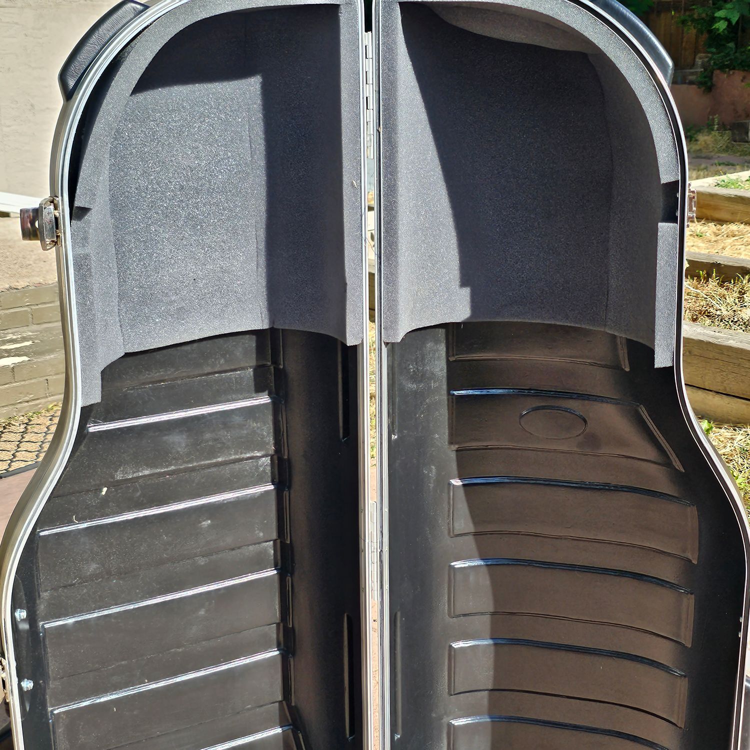SKB Deluxe ATA Hard Shell Wheeled Golf Travel Case - Image 18