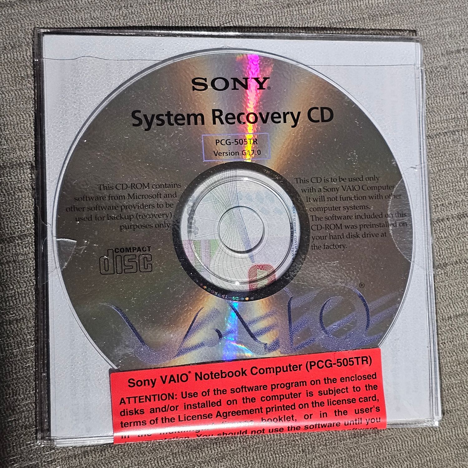 Sony VAIO PCG-505TR Windows 98 Recovery CD Set & Manual - Image 2