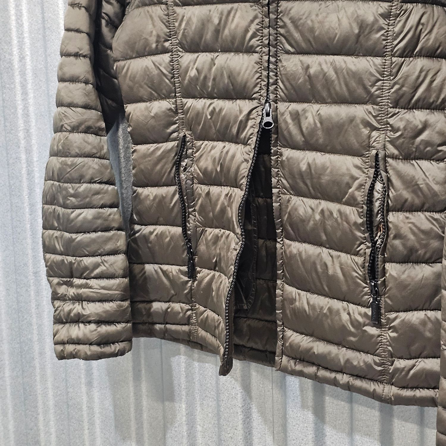 Barbour Winter Tartan FibreDown Jacket Women's Size 6 Olive Green - Image 4