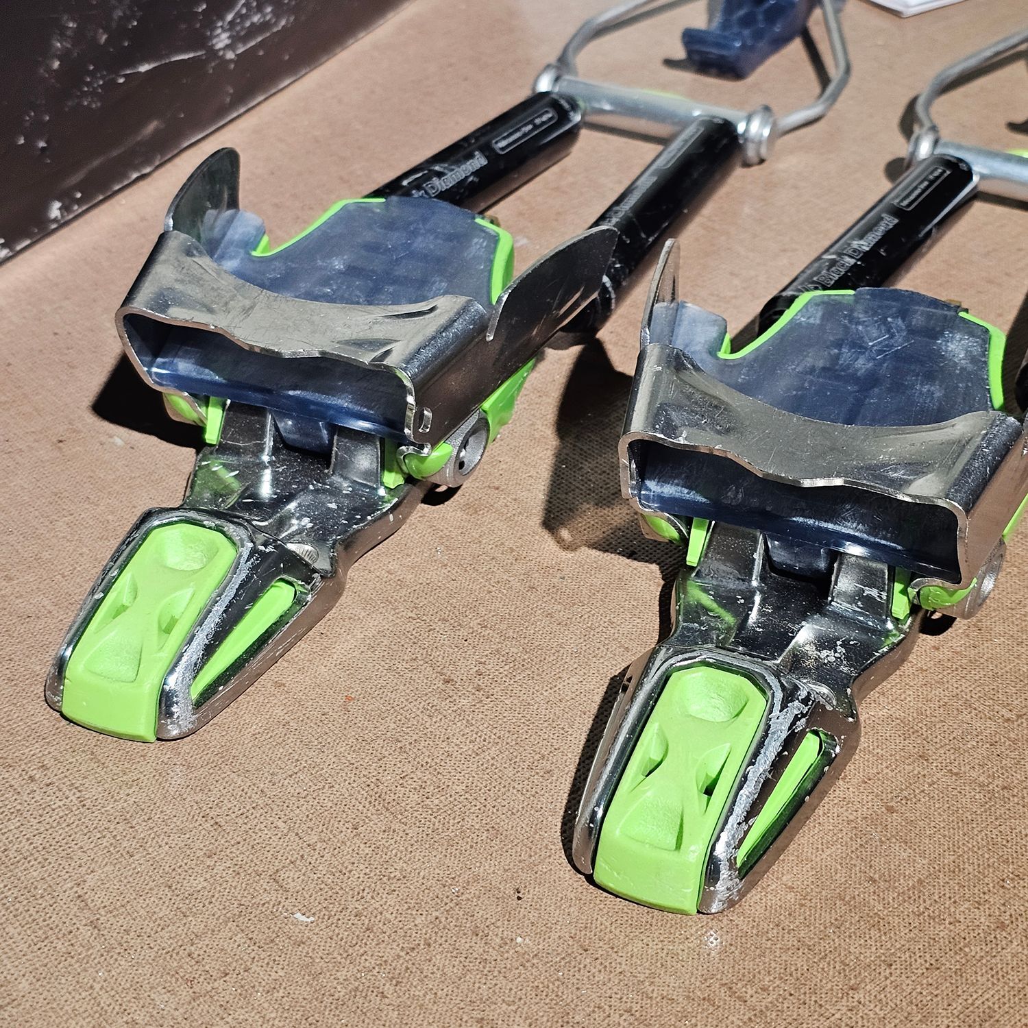 Black Diamond O1 Telemark Ski Bindings Ridiculously Stiff BD101370 - Image 6