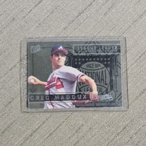 1995 Fleer Greg Maddux League Leader Braves Baseball Card 8/10